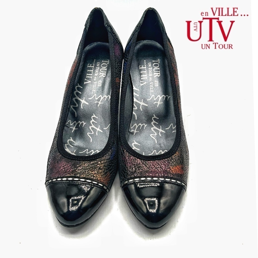 Classic Low Heel Pumps in Black Multicolor - Picture 3 of 11